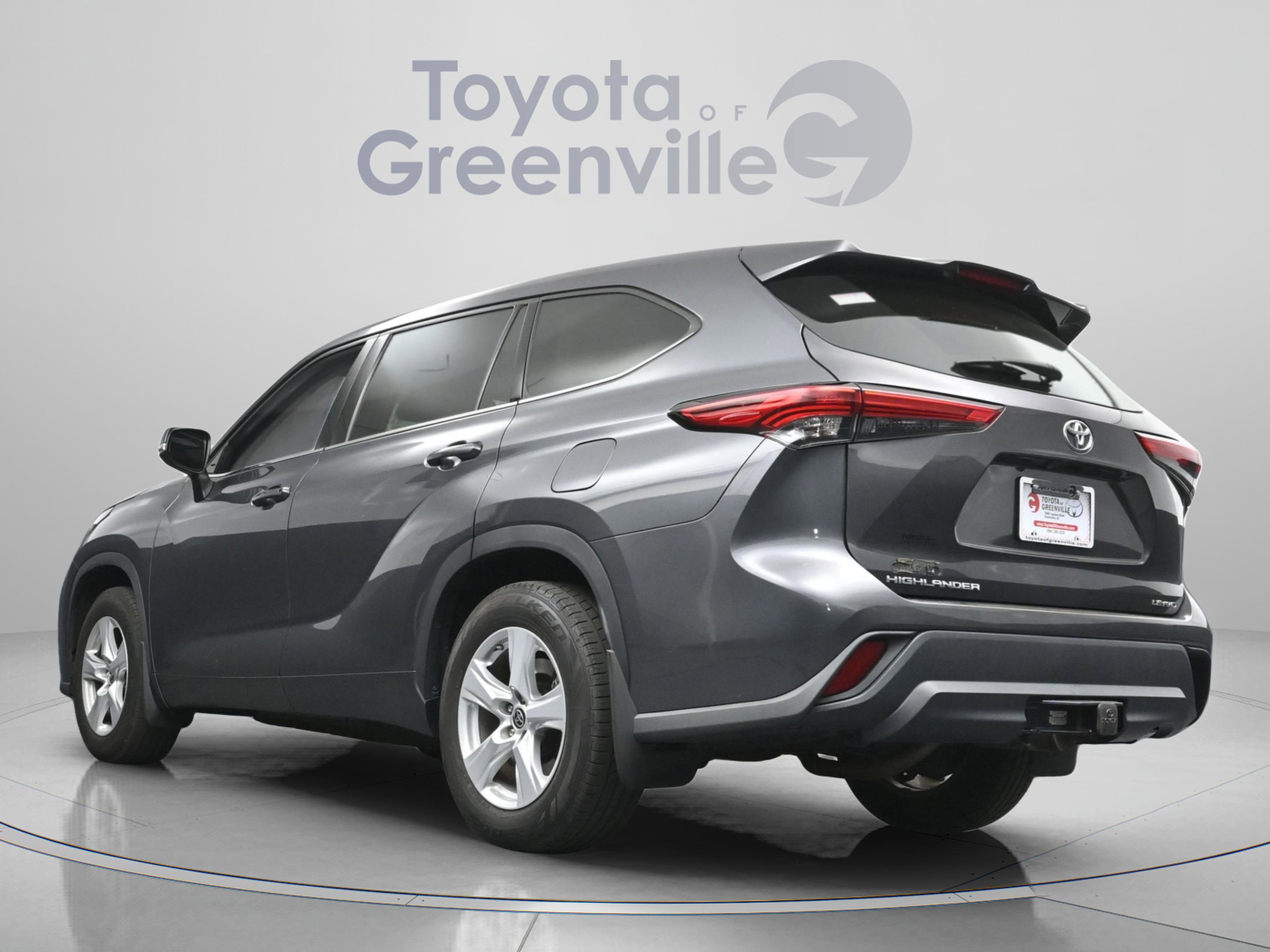 Used 2020 Toyota Highlander LE image 9