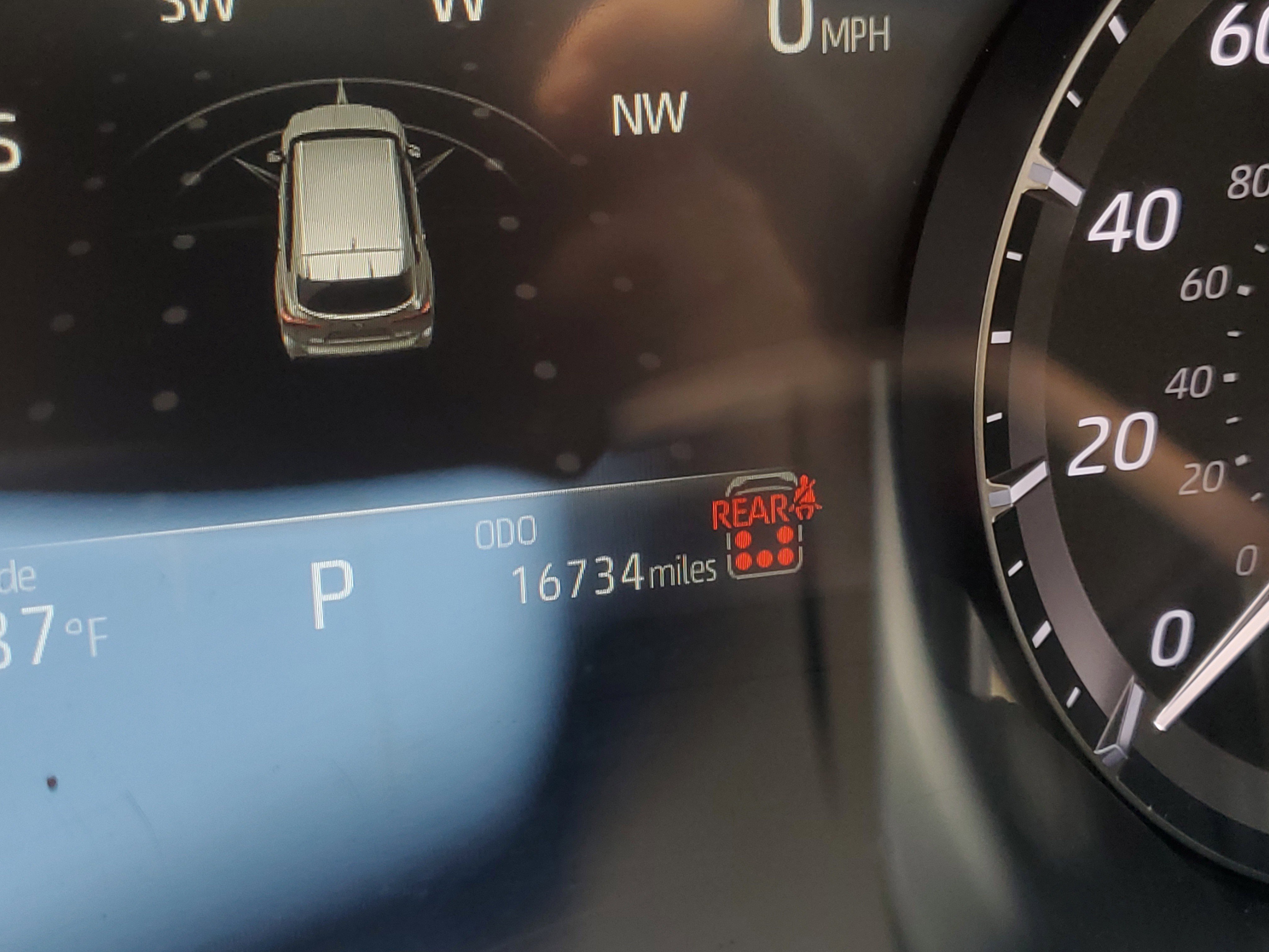 Used 2024 Toyota Highlander XLE image 27