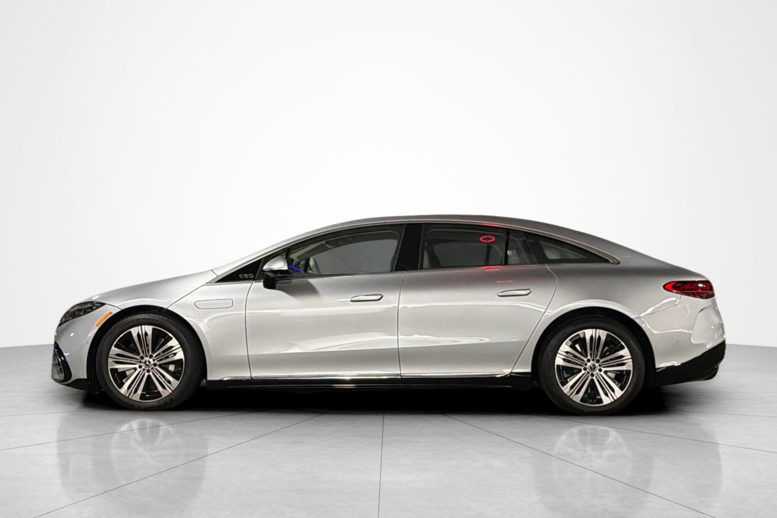 New 2026 Mercedes-Benz EQS 450+ 4MATIC Sedan image 2