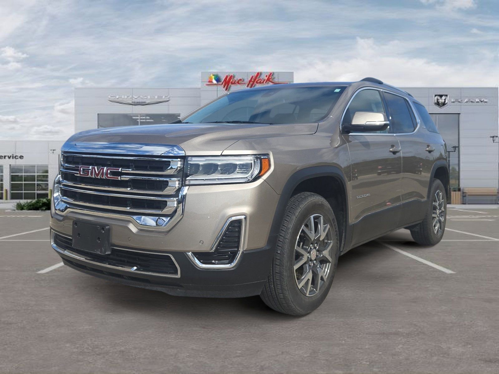 Used 2023 GMC Acadia SLE w/ Driver Convenience Package