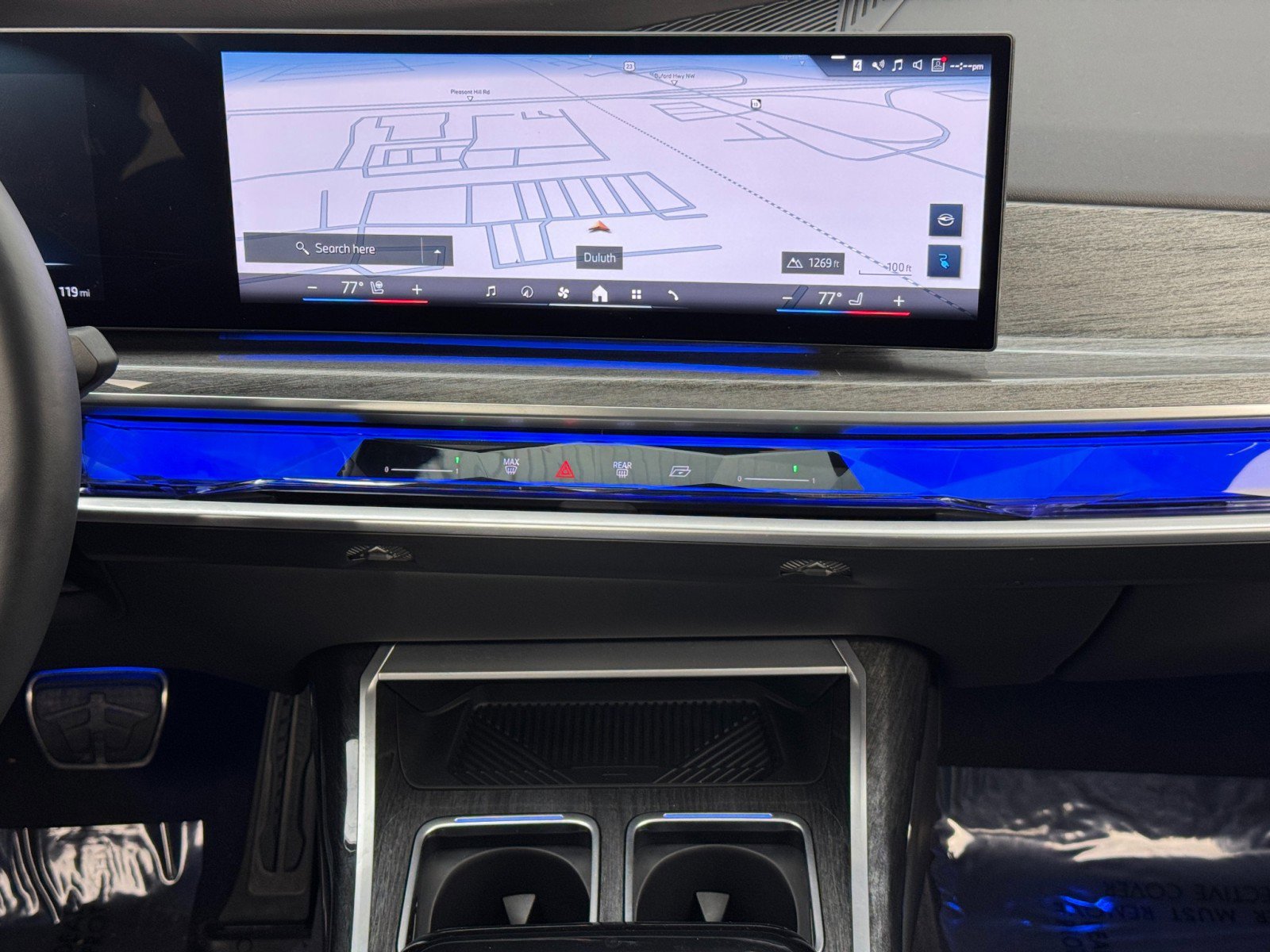 Used 2023 BMW i7 xDrive60 w/ Executive Package 2 image 25