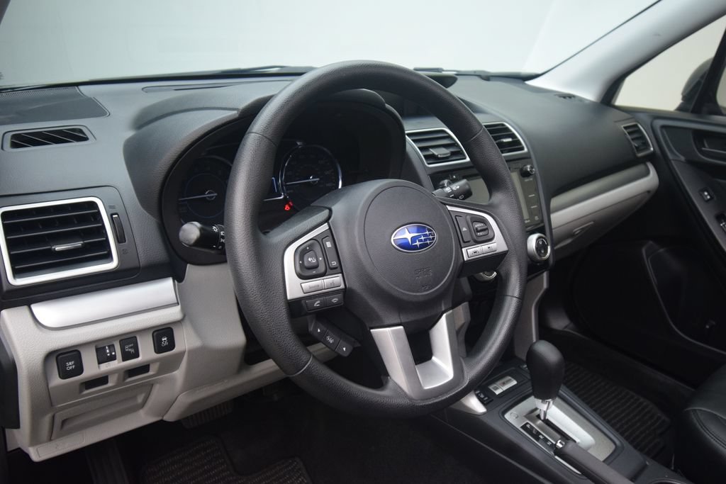 Used 2017 Subaru Forester 2.5i Premium AWD/4WD image 15