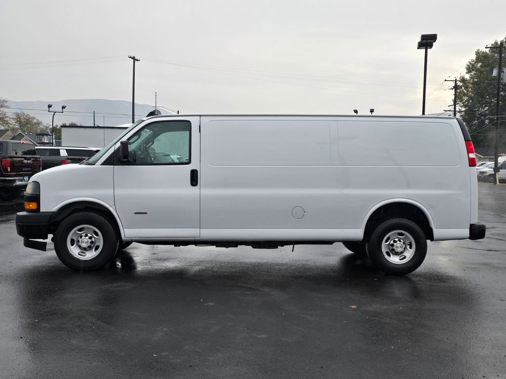 Used 2020 Chevrolet Express 2500 Extended w/ Driver Convenience Package image 2