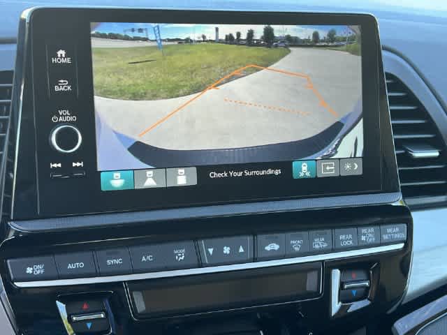 Certified 2026 Honda Odyssey Touring image 26