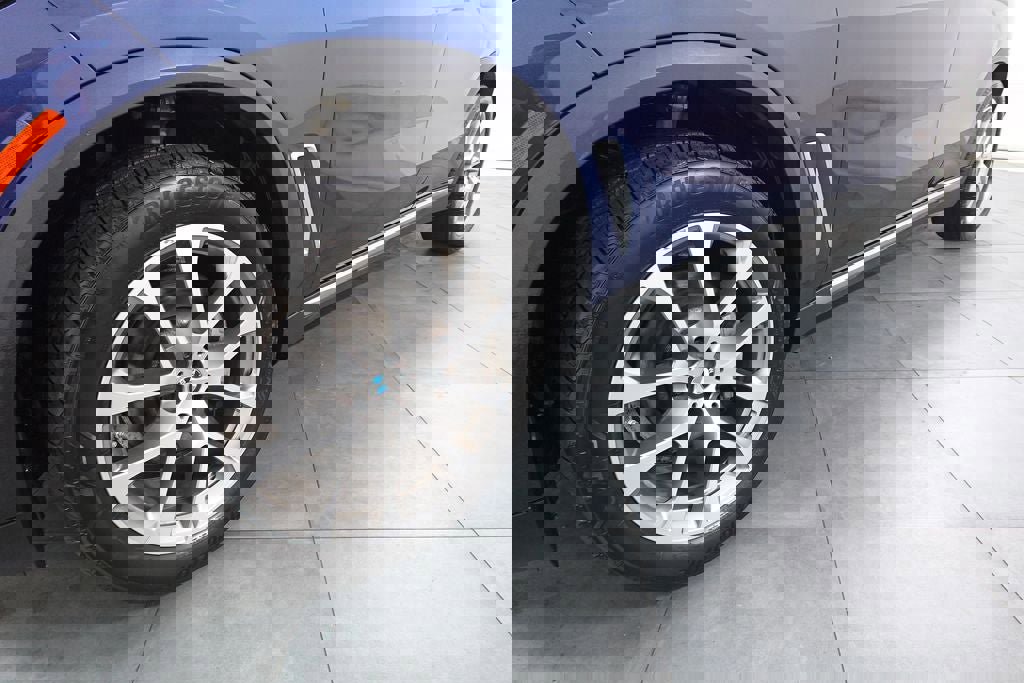 Used 2022 BMW X5 xDrive40i w/ Climate Comfort Package image 31