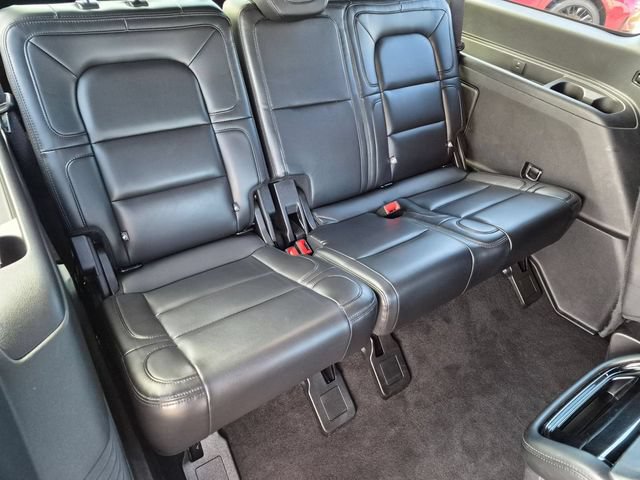 Certified 2020 Lincoln Navigator L Reserve w/ Luxury Package AWD/4WD image 32