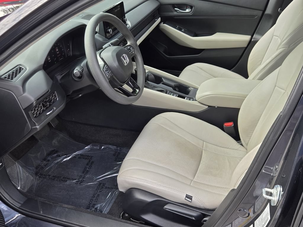 Certified 2024 Honda Accord LX image 11