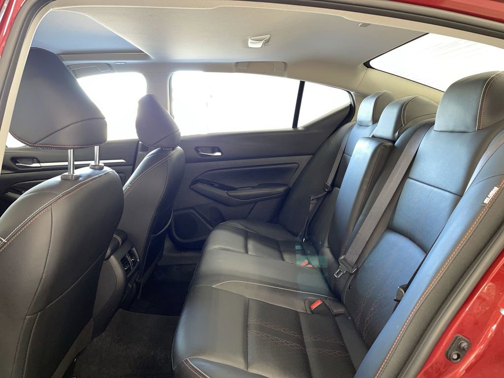 Certified 2024 Nissan Altima 2.0 SR FWD image 16