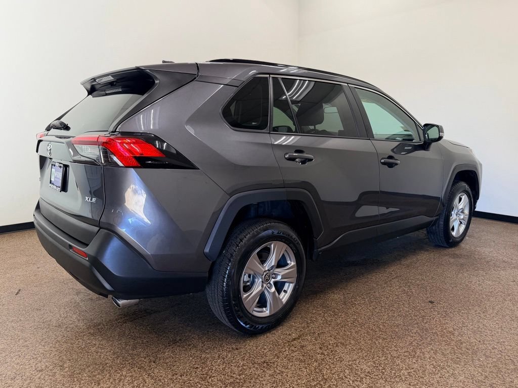 Used 2025 Toyota RAV4 XLE FWD image 6