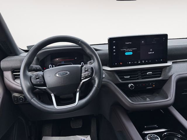 Certified 2025 Ford Explorer Platinum w/ LUX Leather Package image 12