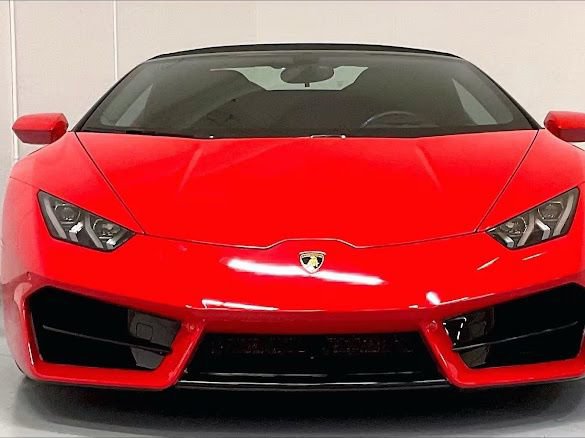 Used 2017 Lamborghini Huracan LP 580-2 RWD image 2