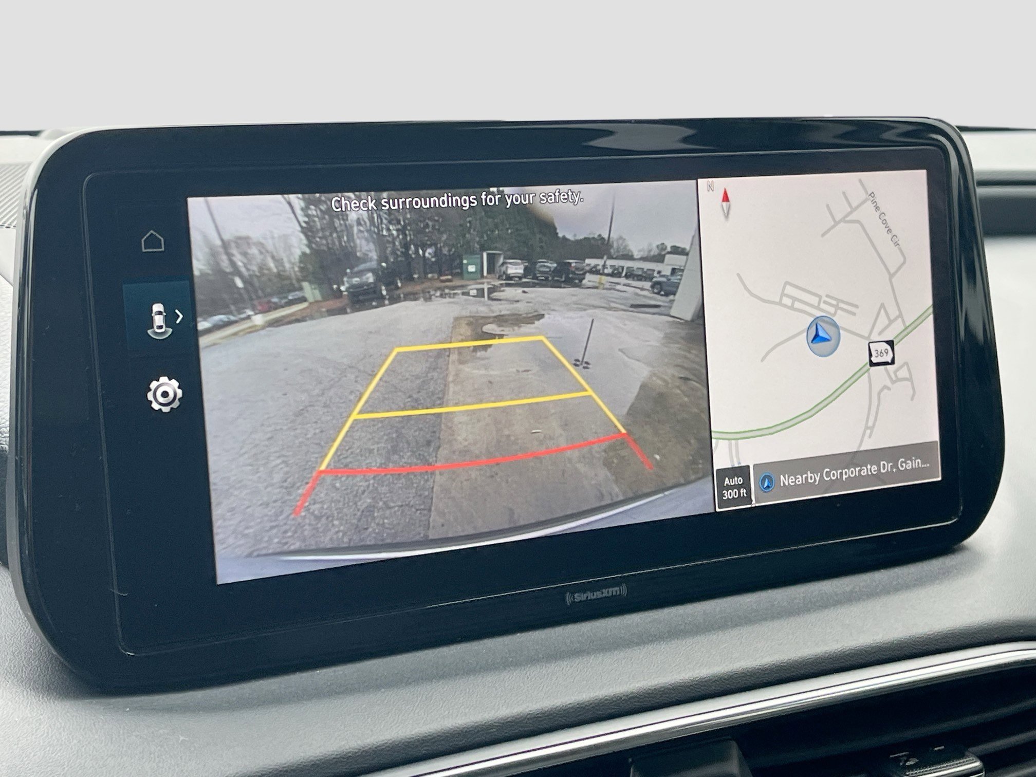 Used 2023 Hyundai Santa Fe SEL image 17