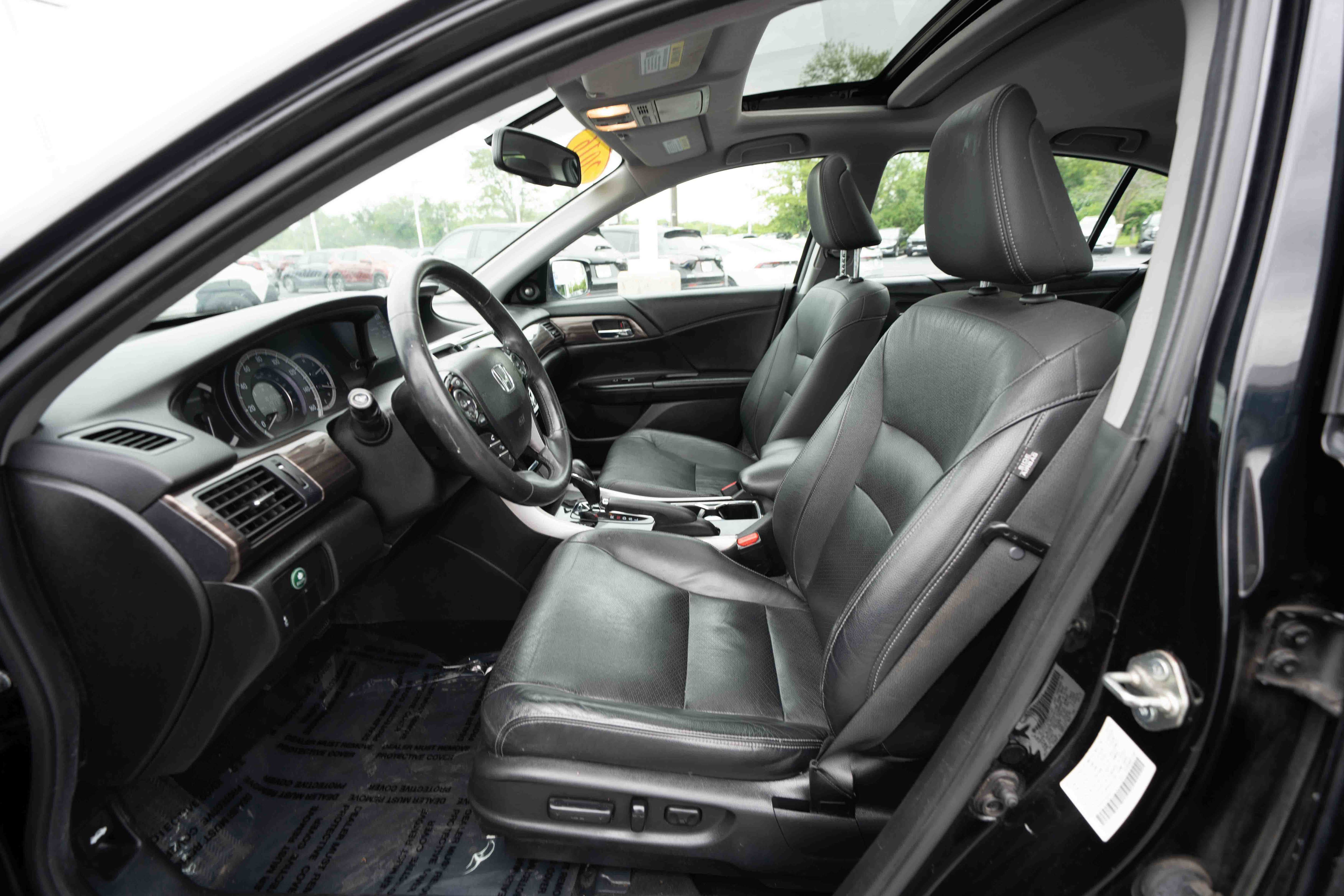 Used 2016 Honda Accord EX-L image 9
