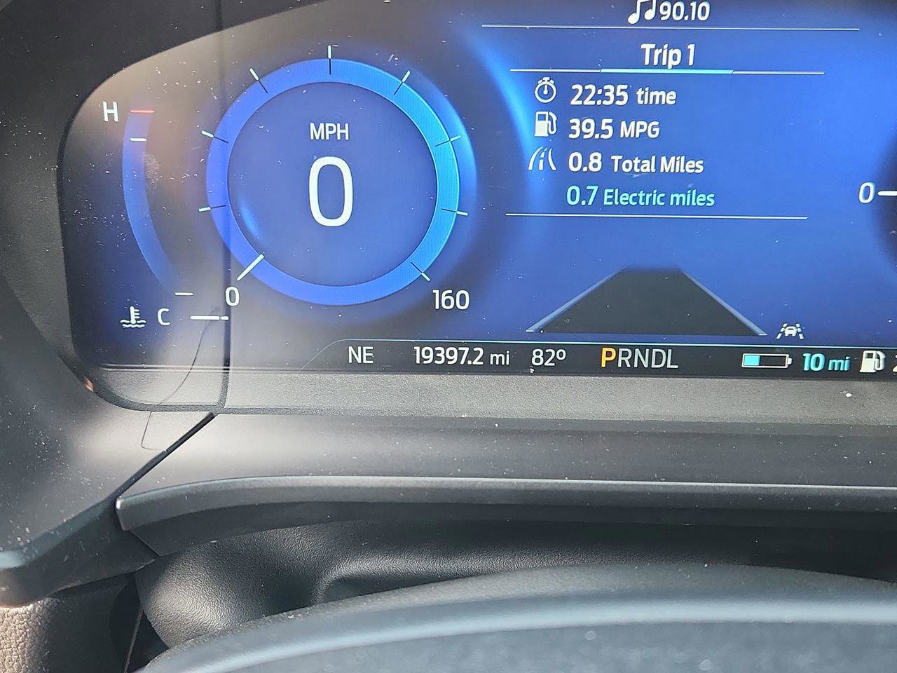 Used 2022 Ford Escape Titanium w/ Titanium Premium Package image 28