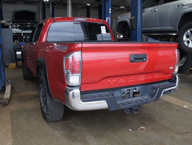 Used 2020 Toyota Tacoma TRD Off-Road AWD/4WD image 6