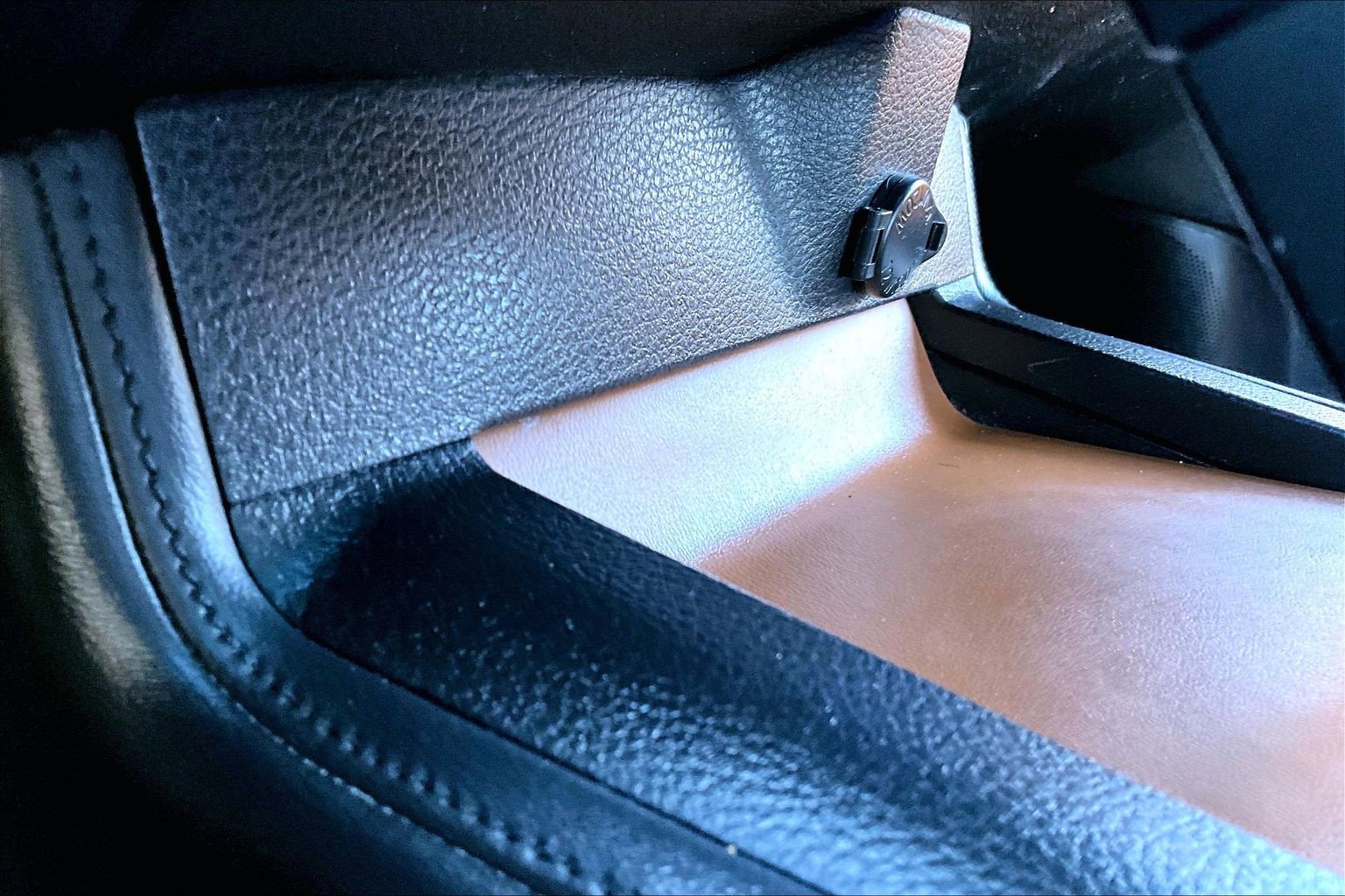 Used 2019 Toyota Avalon Limited w/ Advanced Safety Package image 31