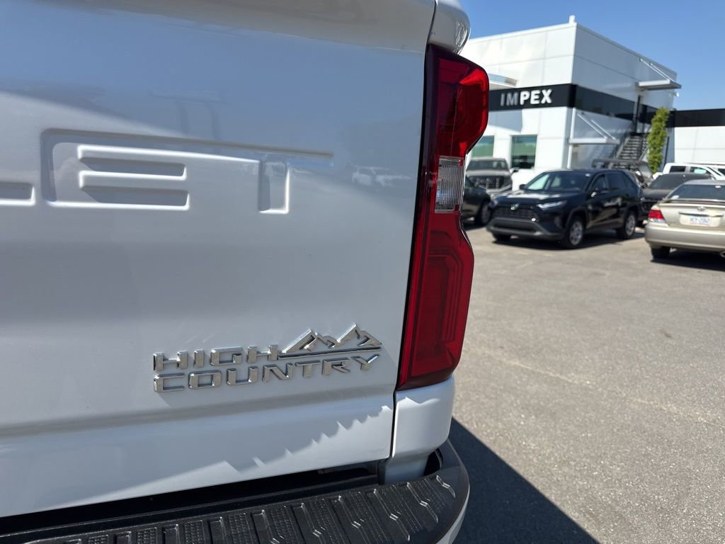 Used 2022 Chevrolet Silverado 3500 High Country w/ Z71 Off-Road Package image 33