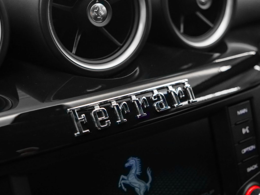 Certified 2015 Ferrari FF image 61