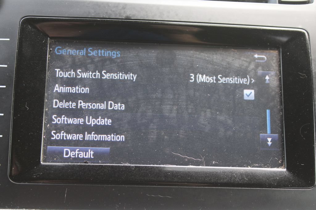 Used 2019 Toyota Highlander LE FWD image 39