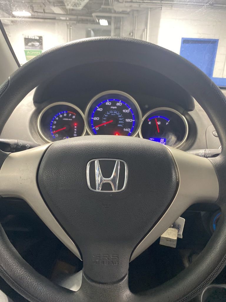 Used 2008 Honda Fit image 4