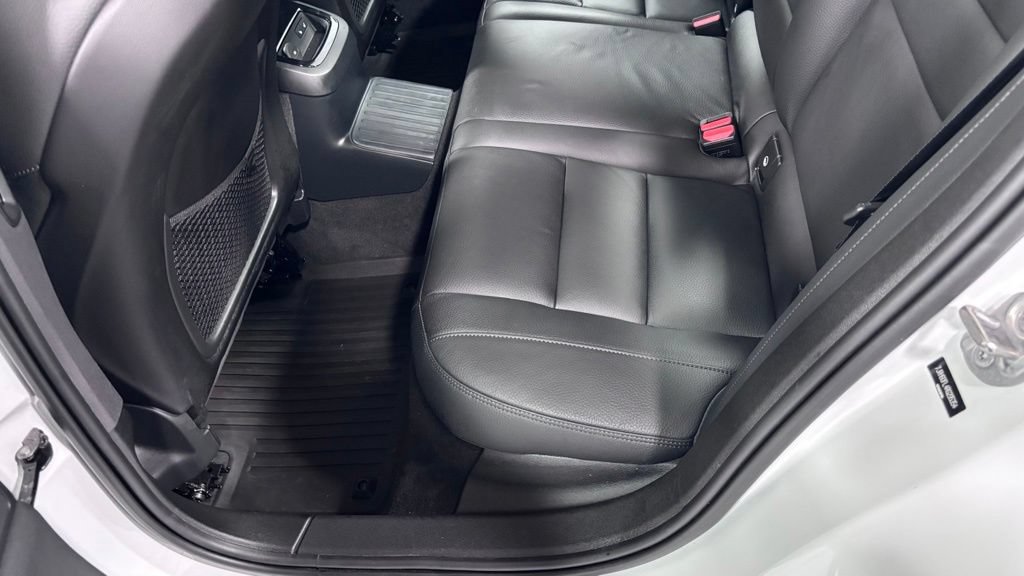 Certified 2024 Volvo S60 T8 Plus w/ Climate Package AWD/4WD image 21