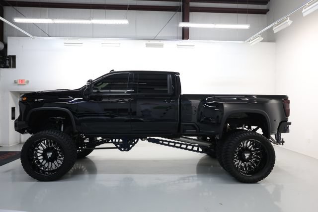 Used 2024 Chevrolet Silverado 3500 LTZ w/ LTZ Plus Package AWD/4WD image 73
