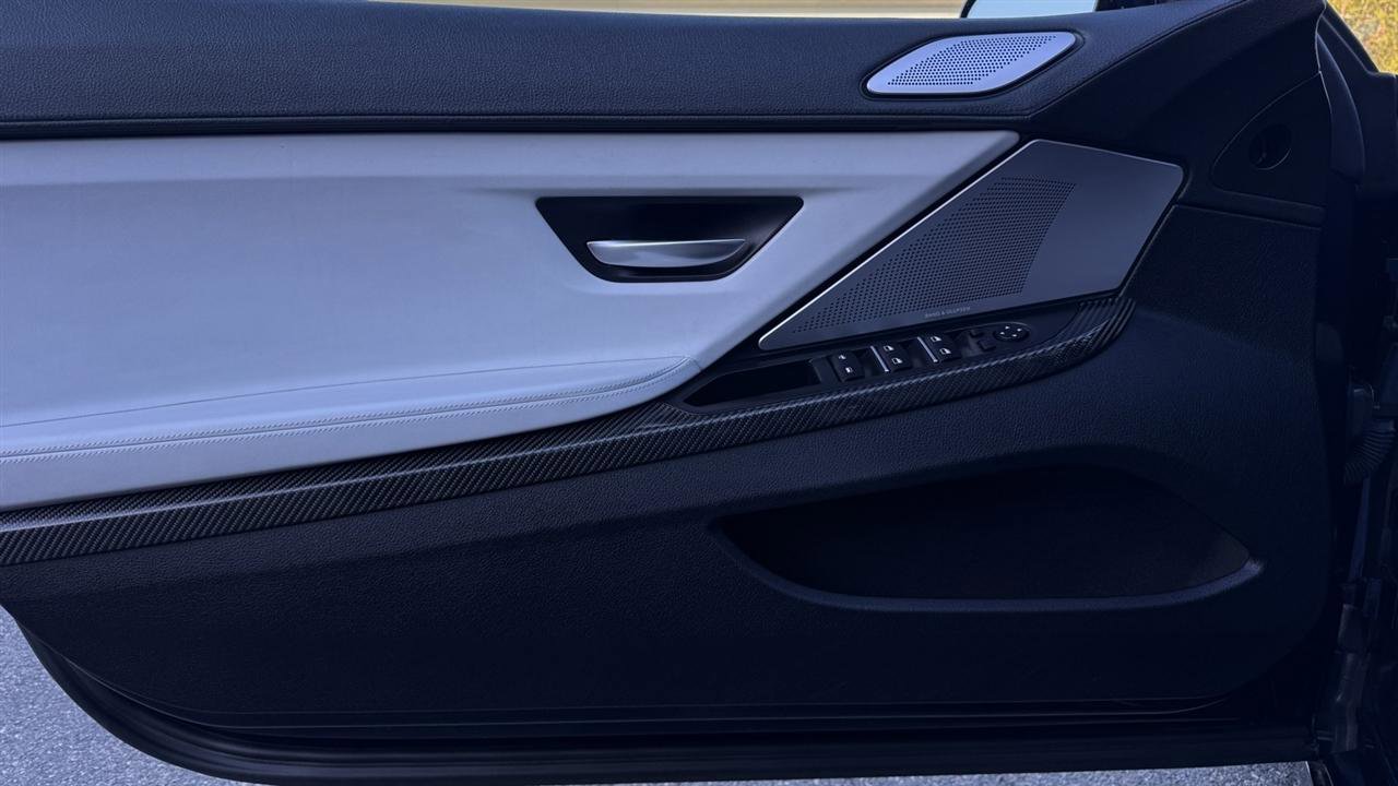 Used 2016 BMW M6 Convertible RWD image 44