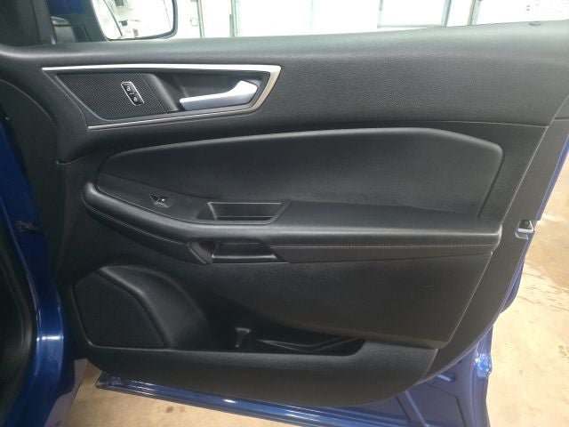 Used 2023 Ford Edge SEL w/ Convenience Package AWD/4WD image 5