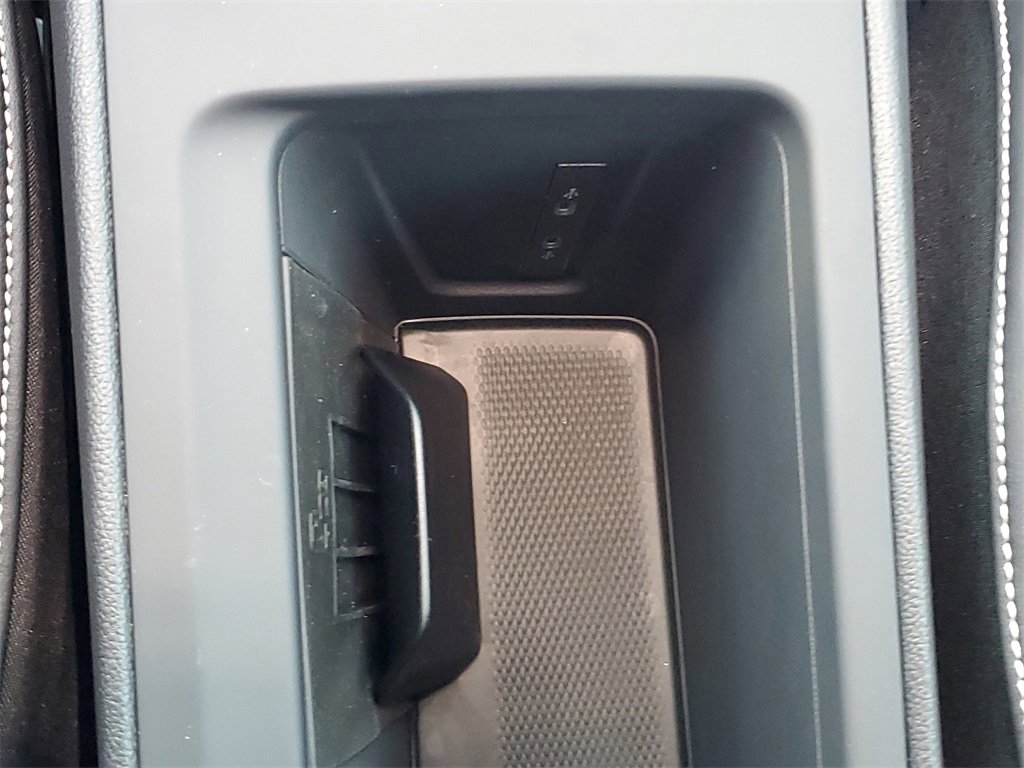 New 2026 Volkswagen Tiguan SE R-Line image 28