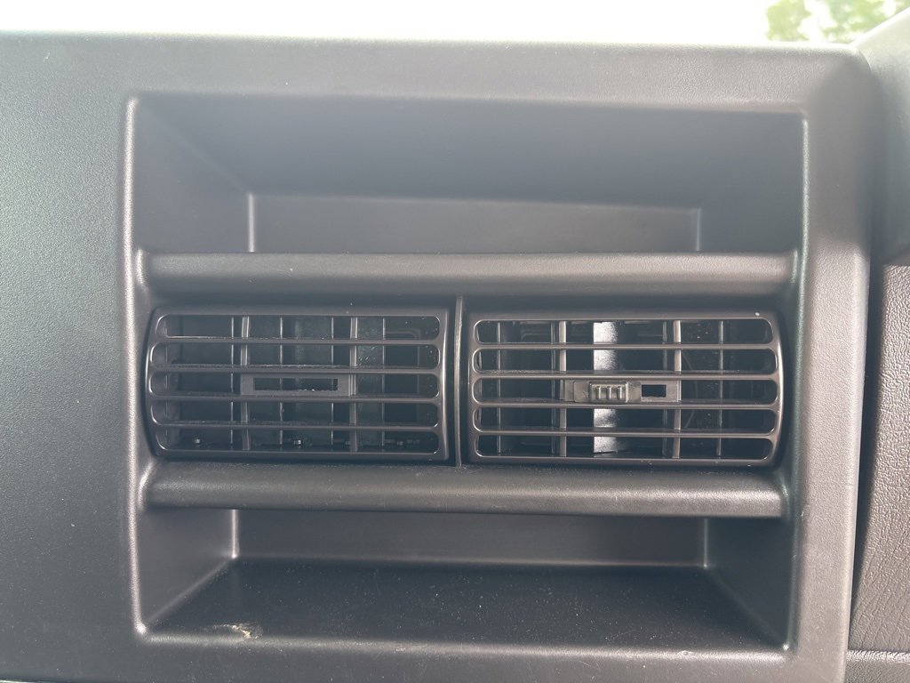 Used 2023 GMC Savana 2500 w/ Driver Convenience Package image 27