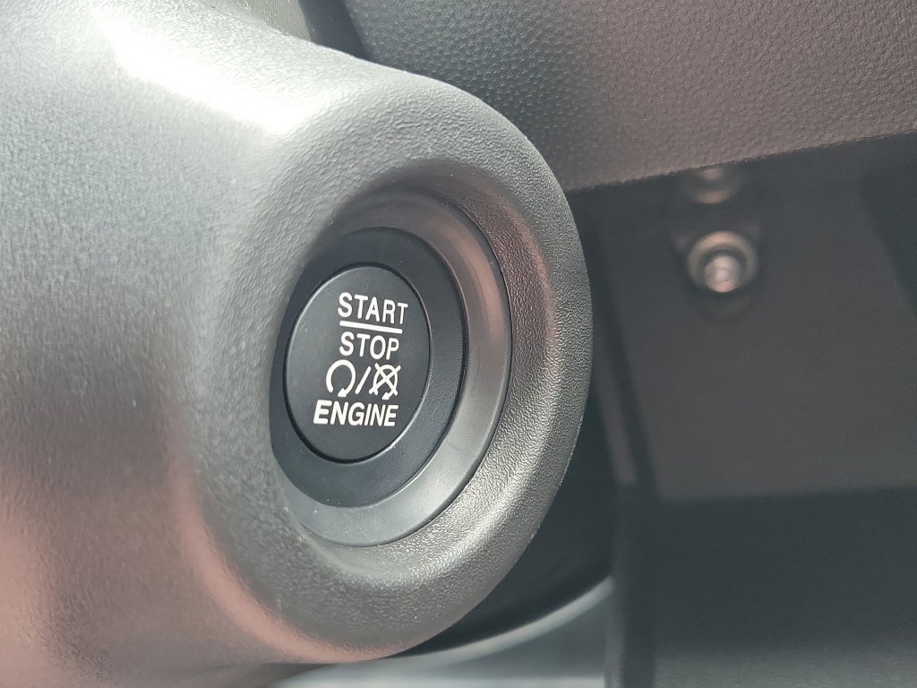 New 2026 RAM ProMaster 2500 w/ Convenience Group FWD image 19