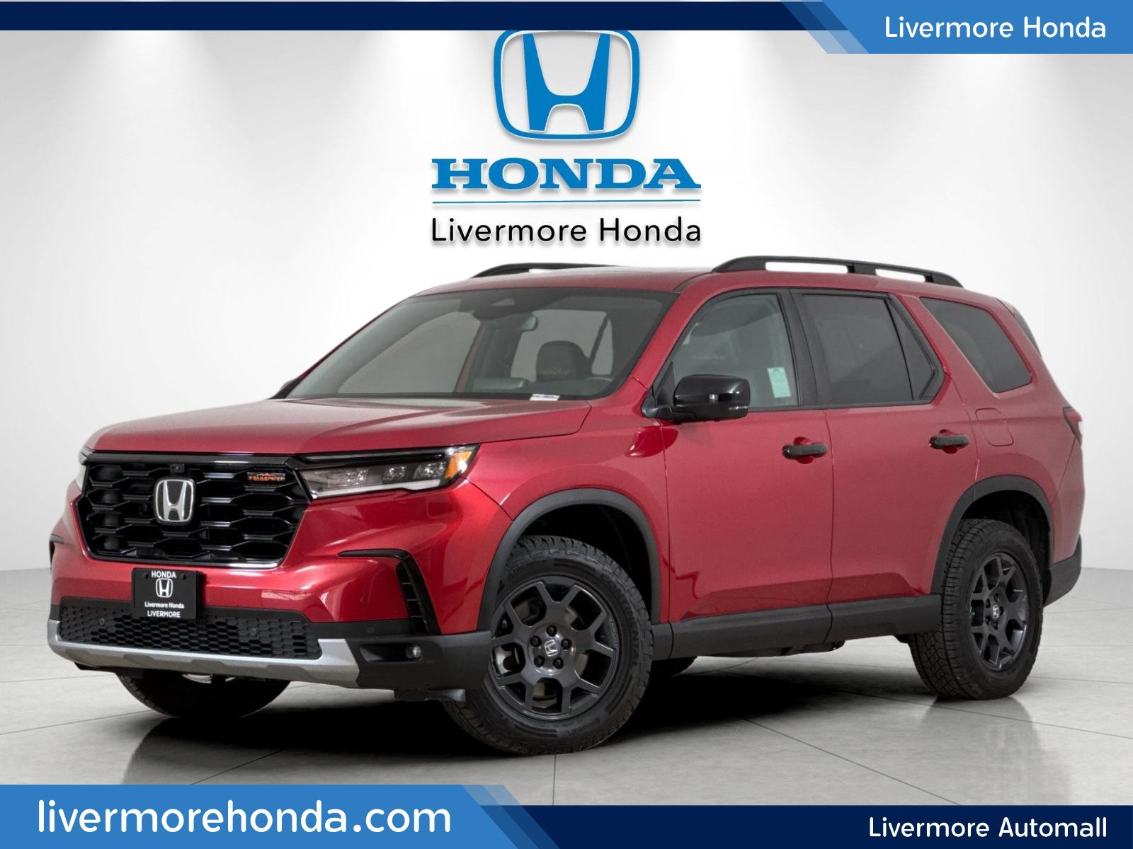Used 2025 Honda Pilot TrailSport