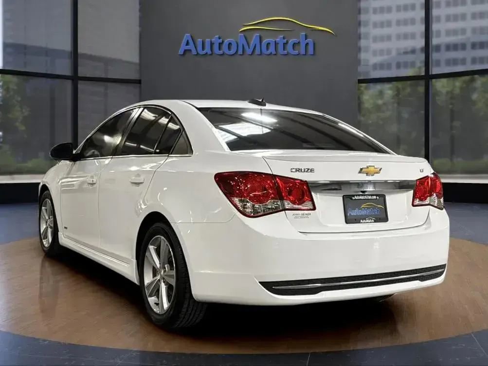 Used 2015 Chevrolet Cruze LT w/ Sun, Sound and Sport Package image 6