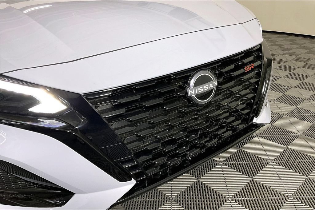 New 2026 Nissan Altima 2.5 SR AWD/4WD image 33