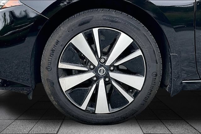 Used 2022 Nissan Altima 2.5 SV w/ SV Premium Package AWD/4WD image 5