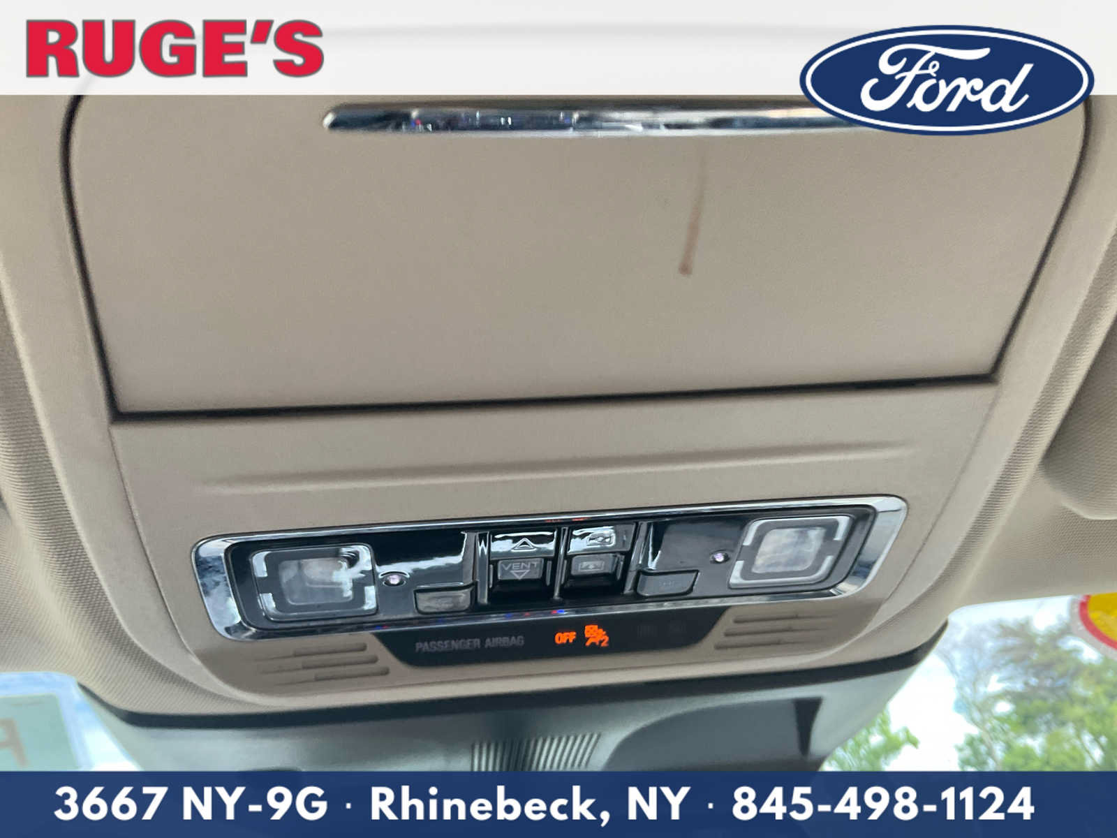 Used 2022 Lincoln Corsair AWD w/ Premium Package image 29