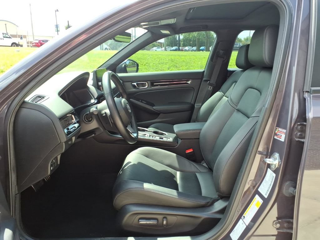 Used 2024 Honda Civic Sport Touring image 13