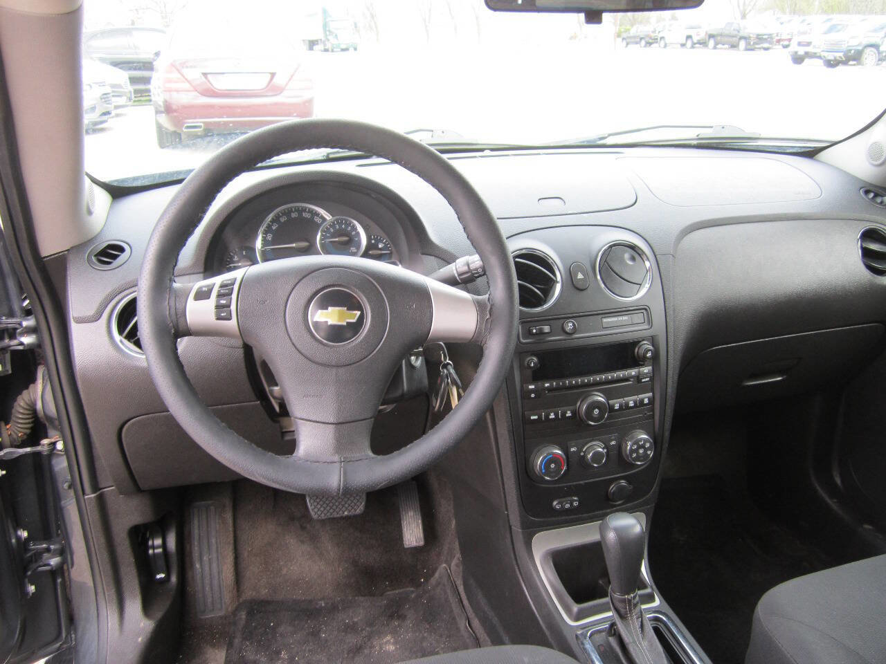 Used 2011 Chevrolet HHR LS image 10