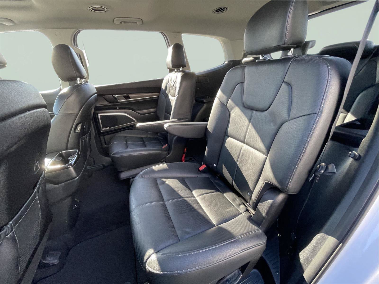Used 2021 Kia Telluride EX w/ EX Premium Package AWD/4WD image 15