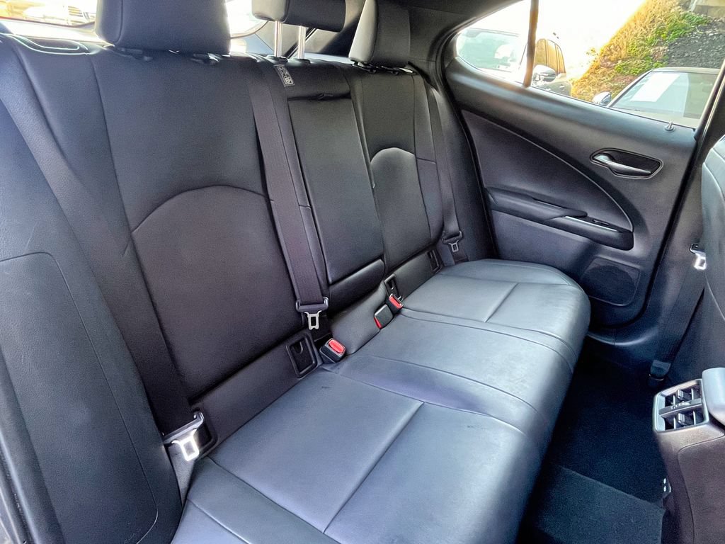 Used 2023 Lexus UX 250h AWD w/ Premium Package image 45