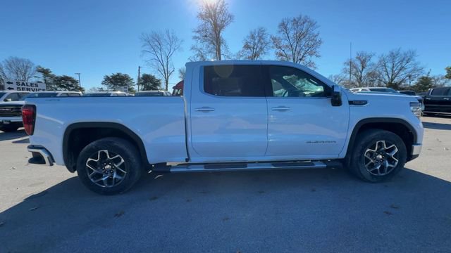 New 2026 GMC Sierra 1500 SLT w/ SLT Premium Plus Package image 9