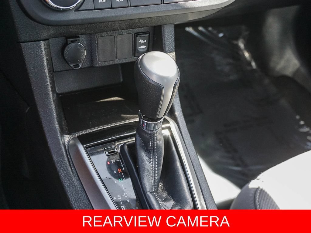 Used 2015 Toyota Corolla LE FWD image 22