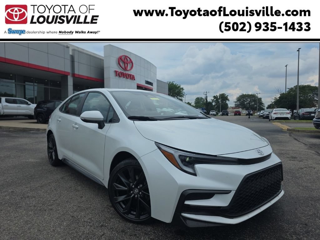 Used 2025 Toyota Corolla SE FWD image 1