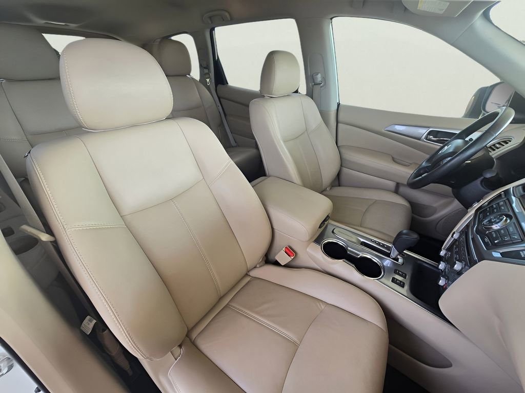 Used 2019 Nissan Pathfinder SL FWD image 44