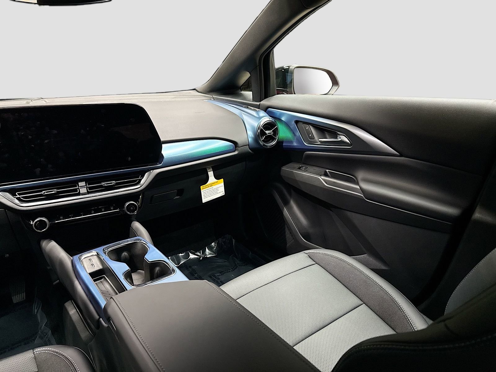 New 2026 Chevrolet Equinox EV LT image 23