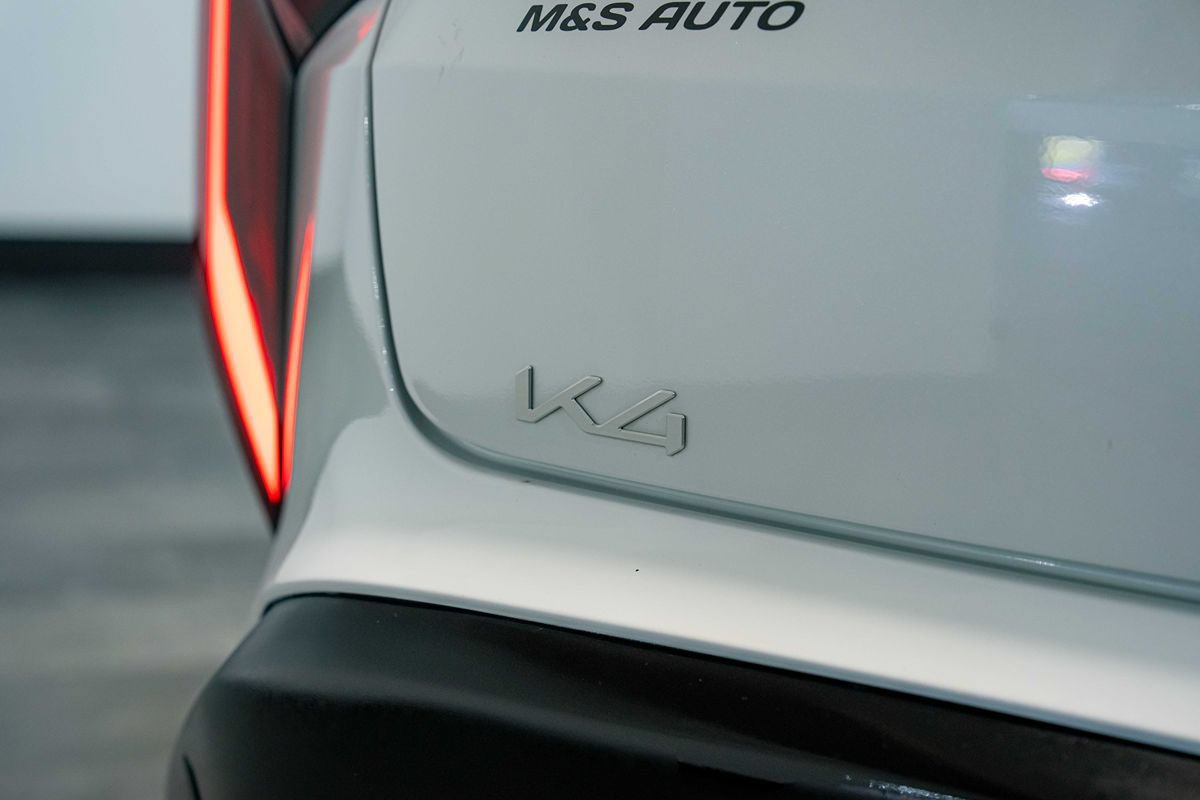 Used 2025 Kia K4 FWD image 4