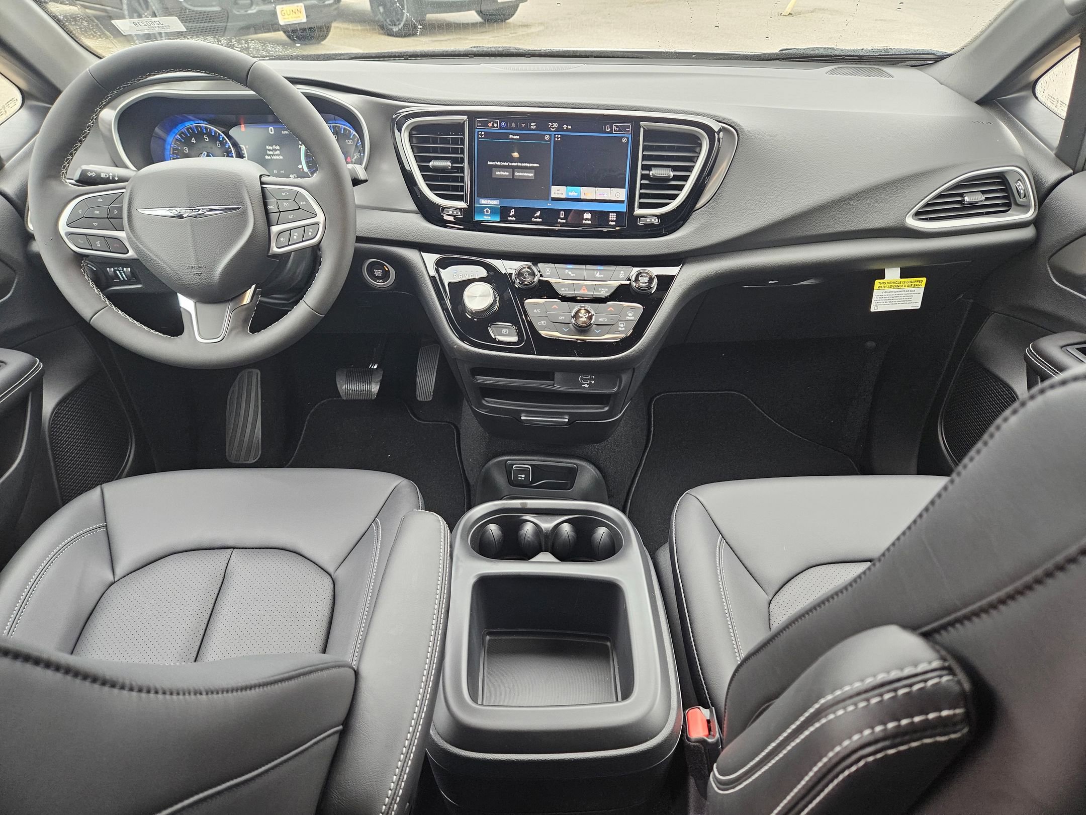 New 2026 Chrysler Voyager LX image 15