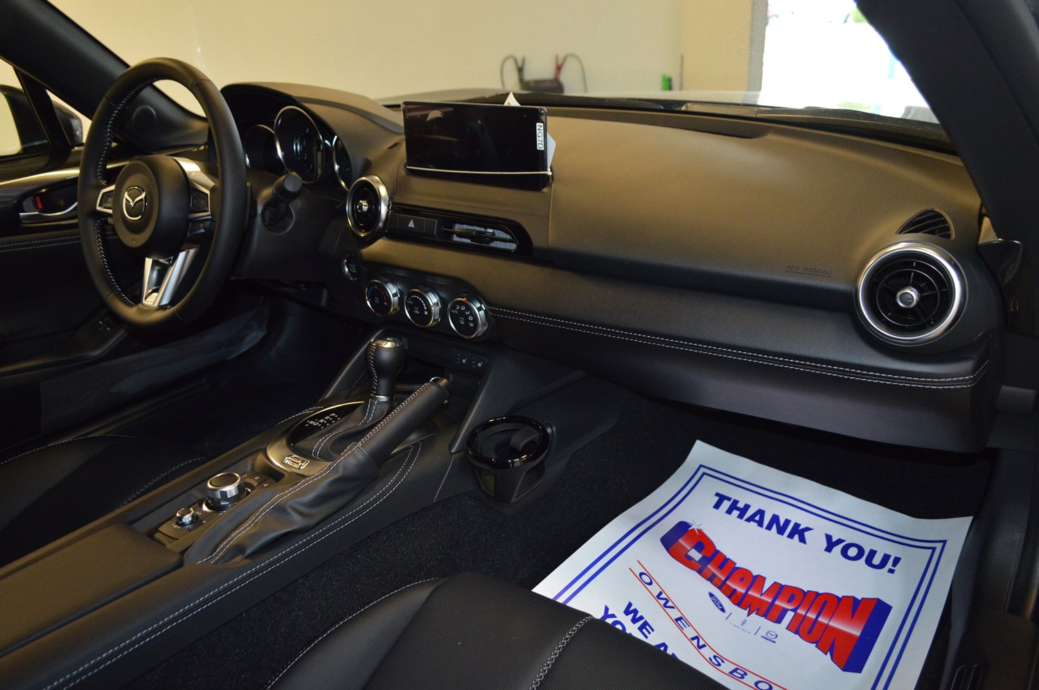 New 2026 MAZDA MX-5 Miata Grand Touring w/ Weather Package RWD image 10