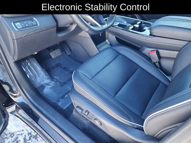 Used 2025 Buick Enclave Sport Touring image 18