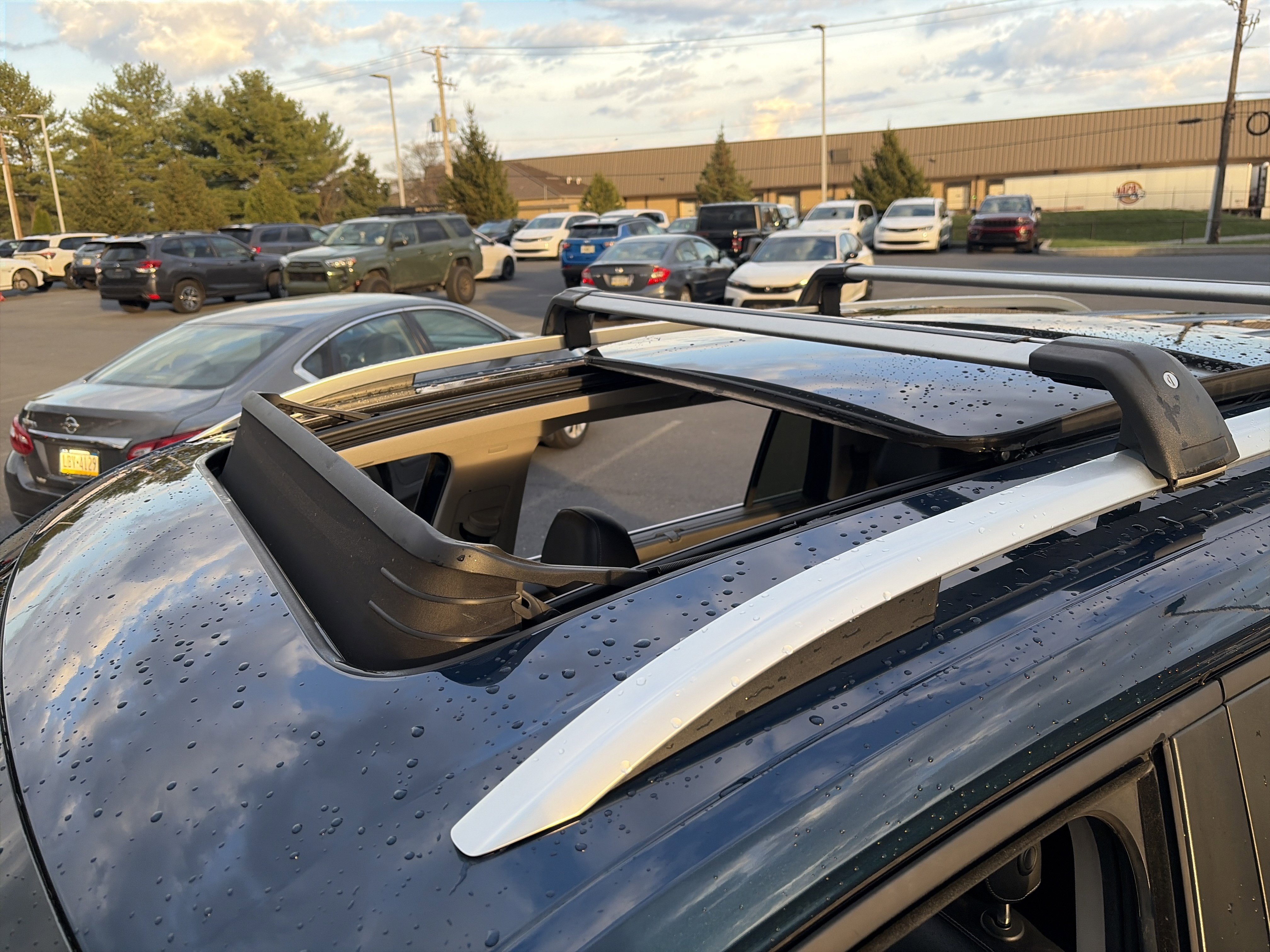 Used 2019 Volkswagen Atlas SEL image 9